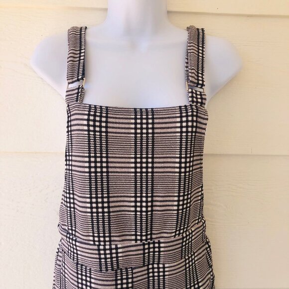 Shein Size Medium (6) Lightweight Checked Adjustable Overalls - Picture 4 of 15